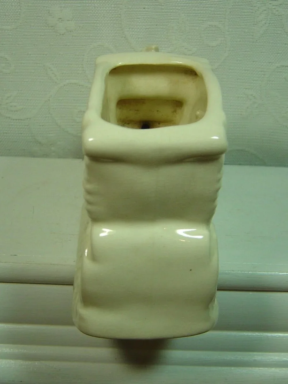 Vintage white horse & carriage planter made in USA-7